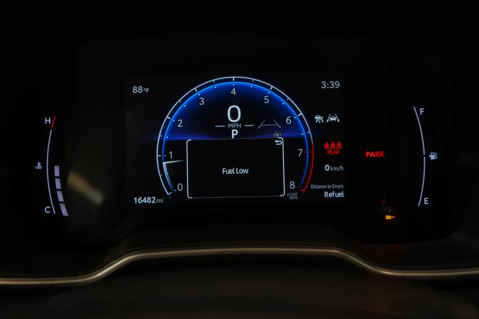 Used 2023 Toyota Corolla Cross XLE w/ Convenience Package FWD image 25