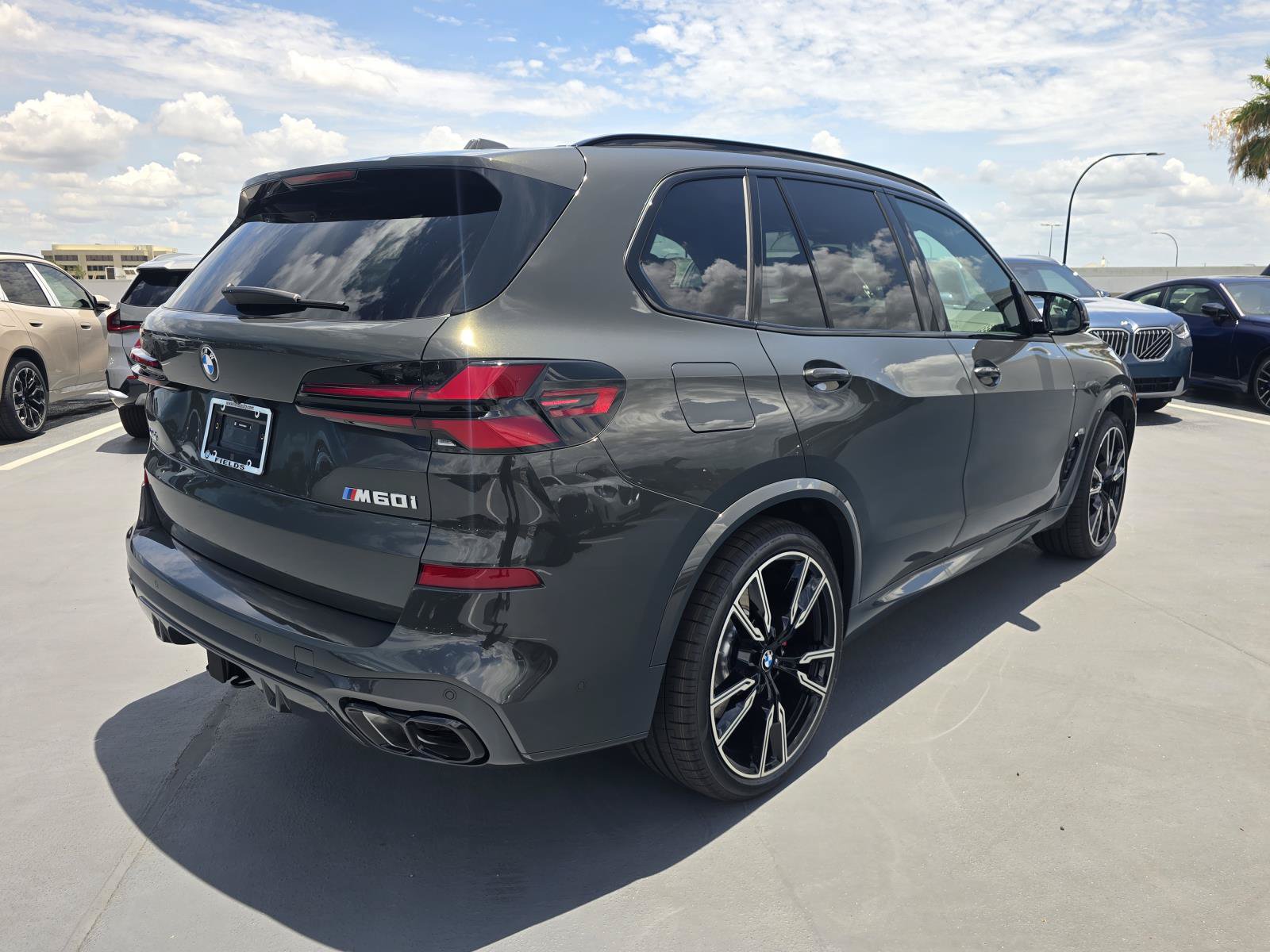 New 2026 BMW X5 M60i AWD/4WD image 4
