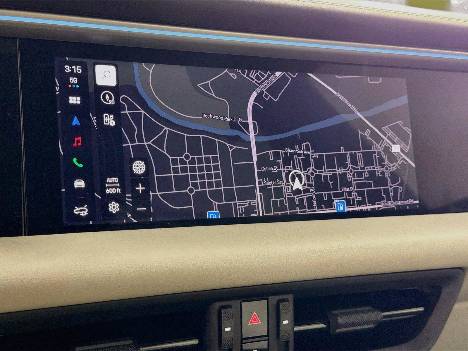 Certified 2026 Porsche Macan Electric RWD image 22