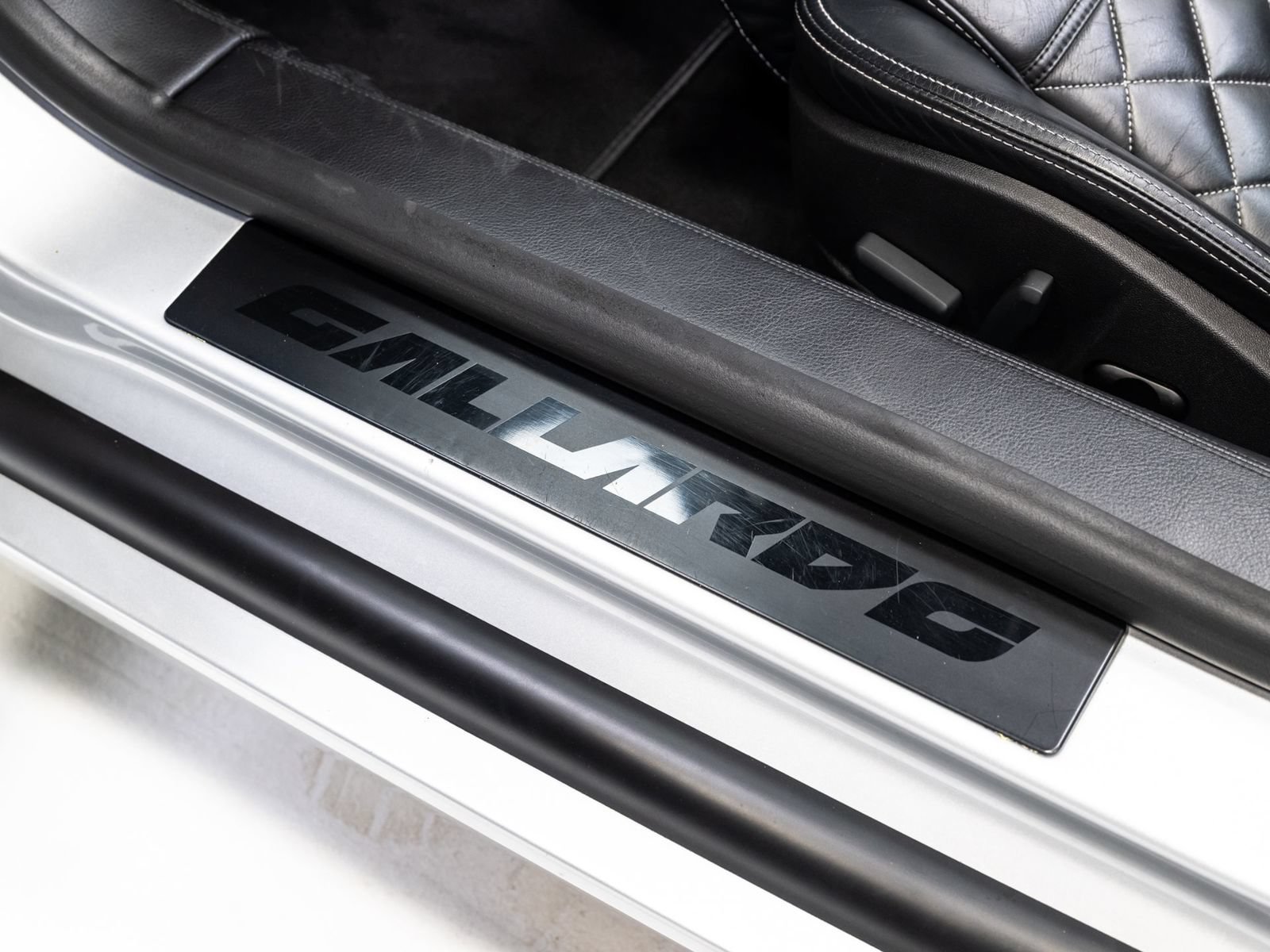 Used 2011 Lamborghini Gallardo LP 560-4 AWD/4WD image 25