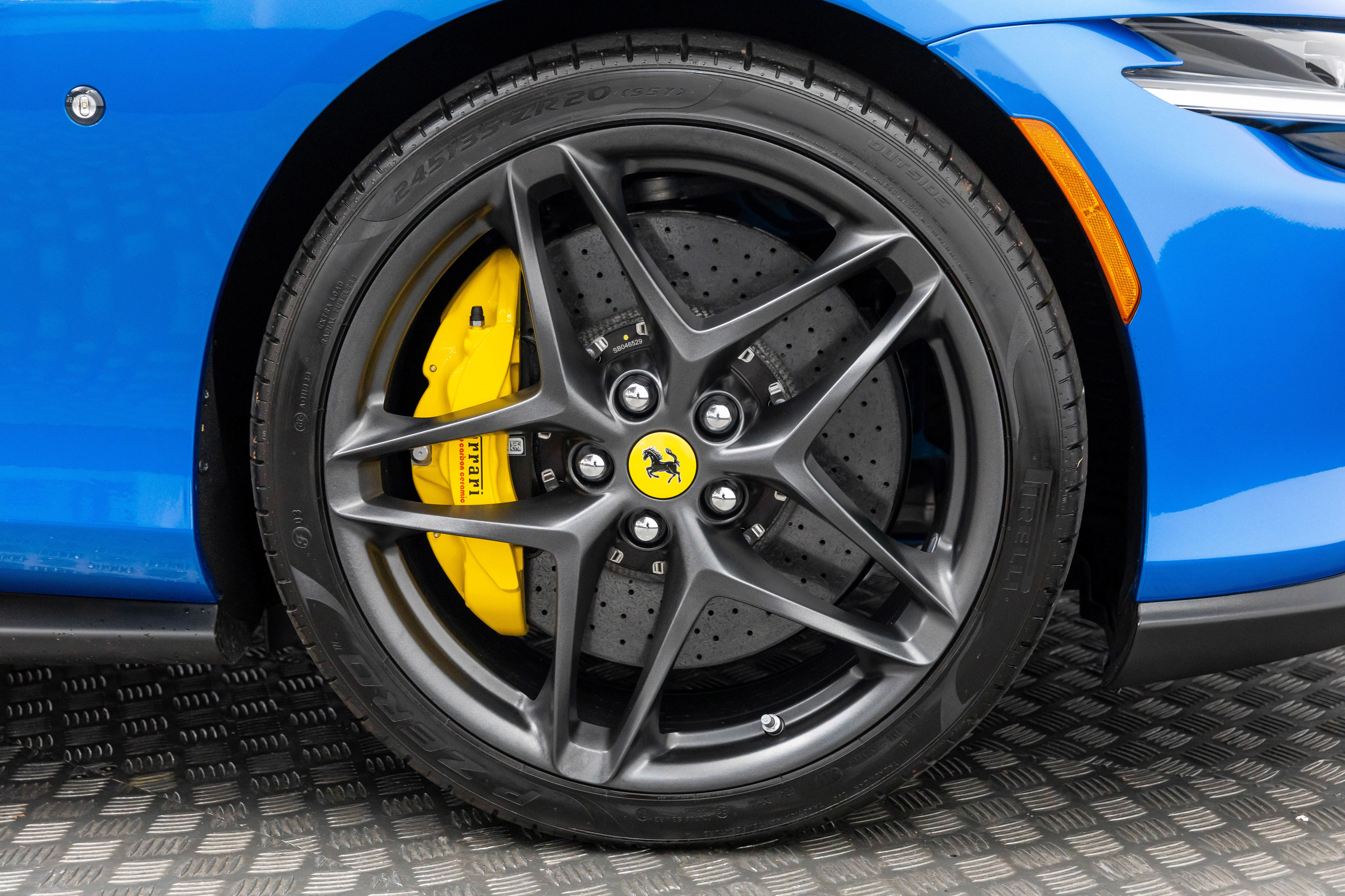 Certified 2025 Ferrari Roma Spider image 31