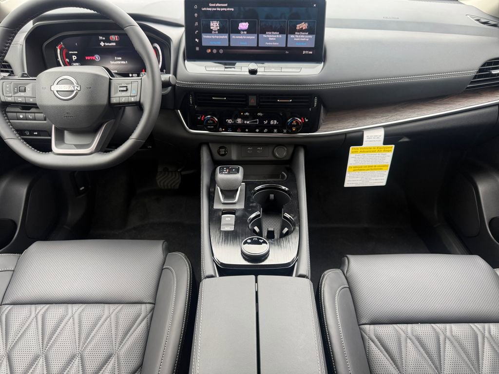 New 2026 Nissan Rogue Platinum w/ Platinum Premium Package image 10