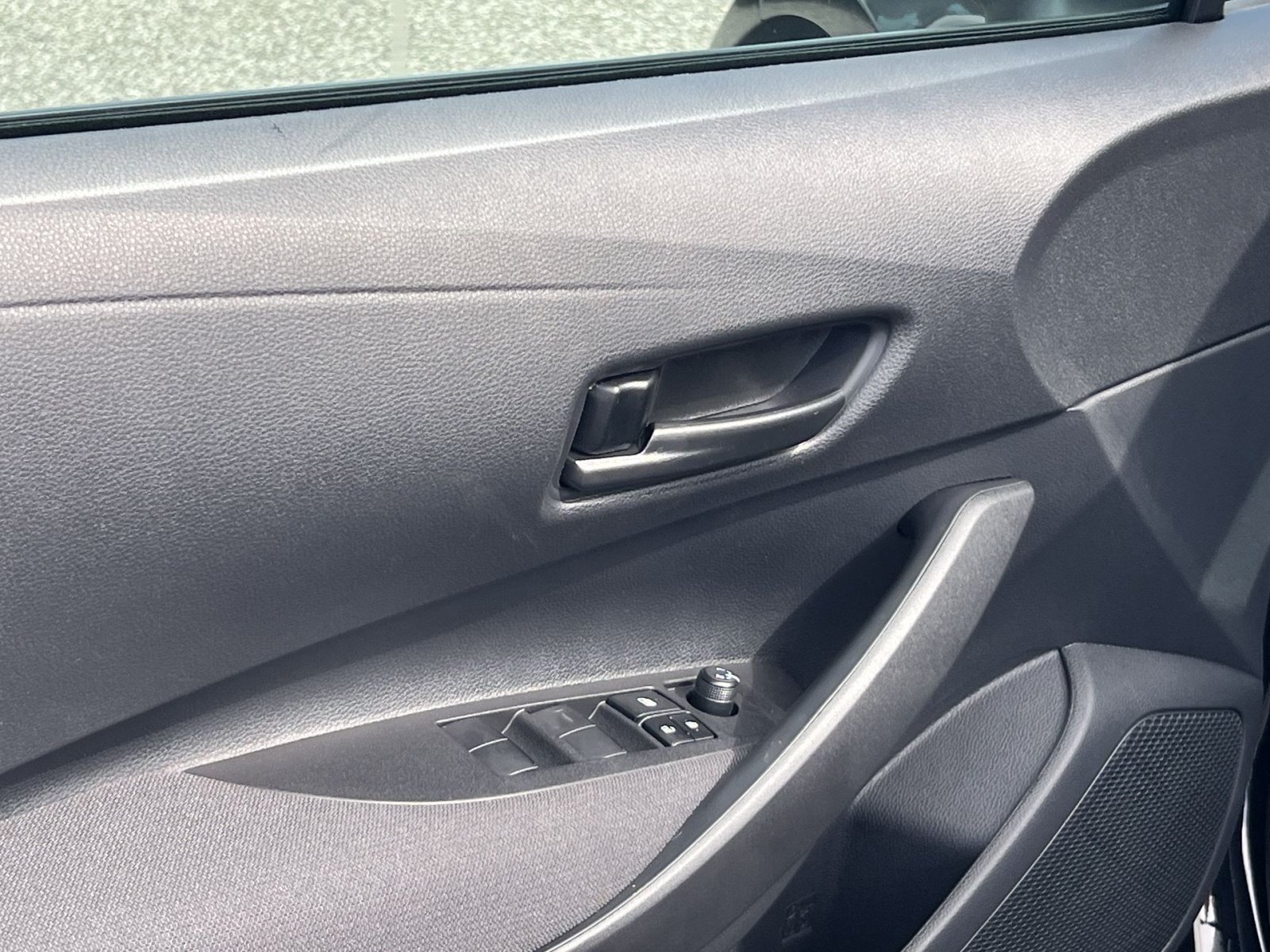 New 2026 Toyota Corolla LE FWD image 10