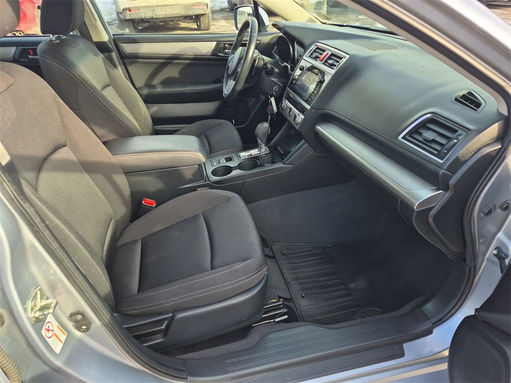 Used 2017 Subaru Legacy 2.5i Premium image 32