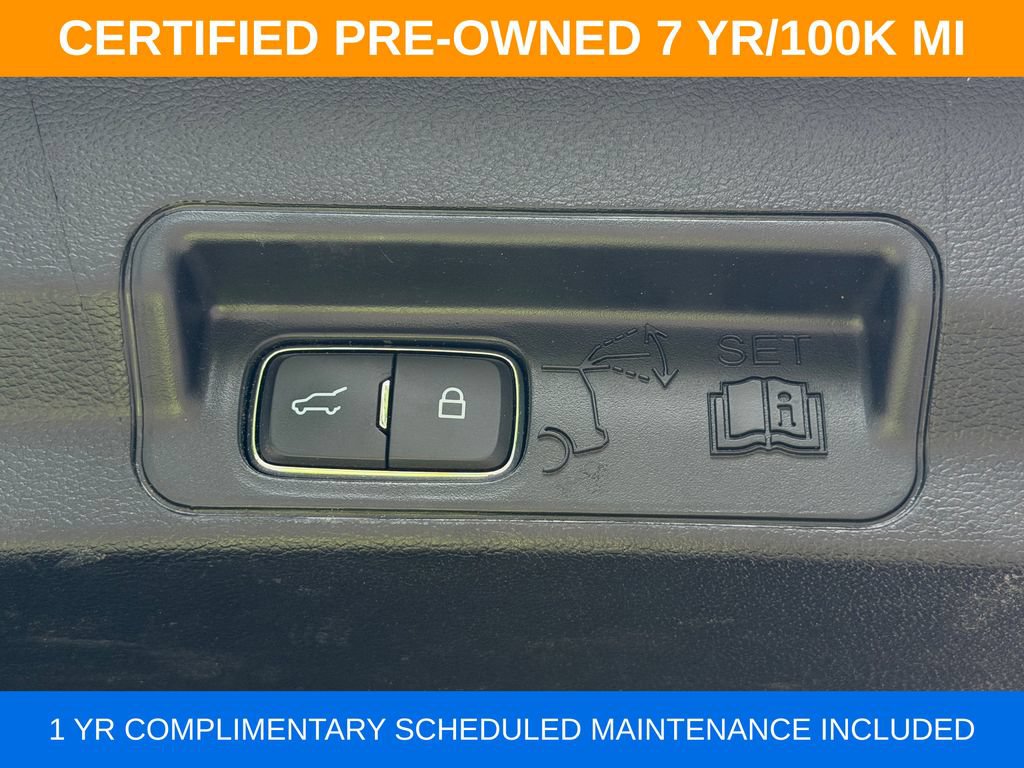Used 2022 Ford Explorer ST-Line AWD/4WD image 25