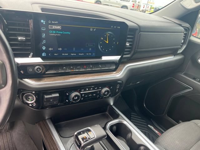 Used 2022 Chevrolet Silverado 1500 RST AWD/4WD image 20