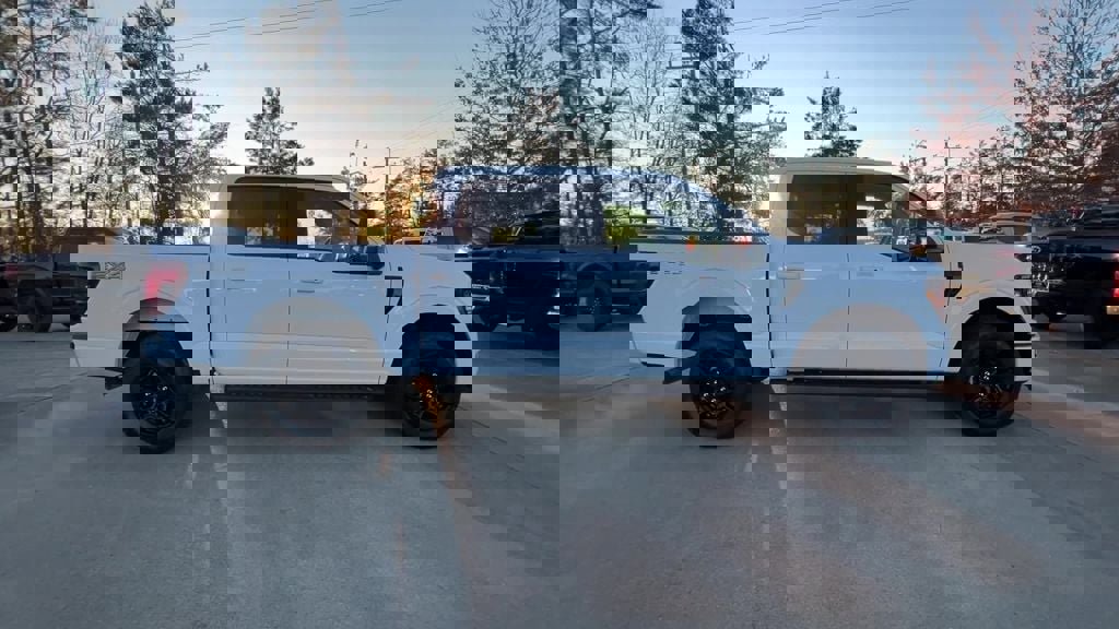 New 2025 Ford F150 XLT w/ Equipment Group 302A MID image 7