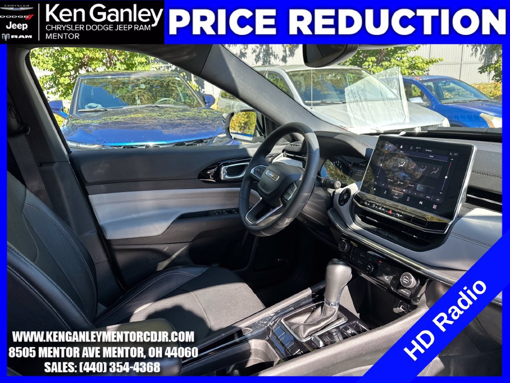Used 2023 Jeep Compass Limited w/ Sun and Sound Group AWD/4WD image 28