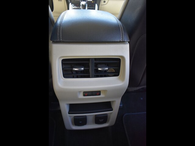 Used 2015 Ford Edge Titanium w/ Equipment Group 302A image 29