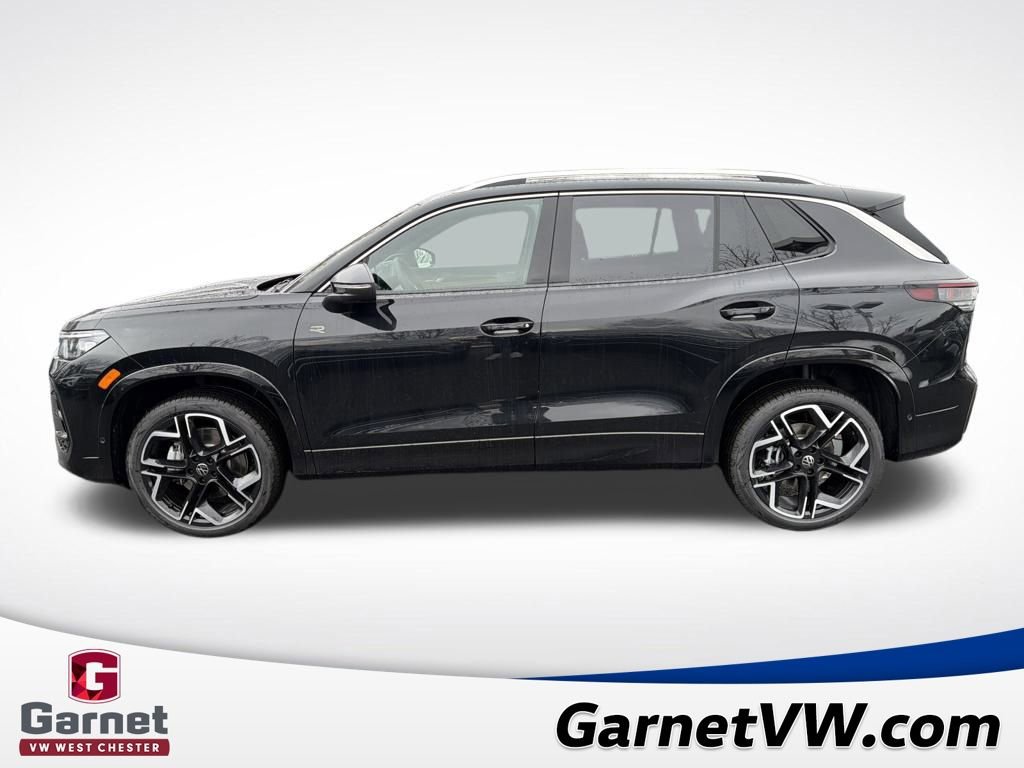 New 2026 Volkswagen Tiguan SEL R-Line image 2