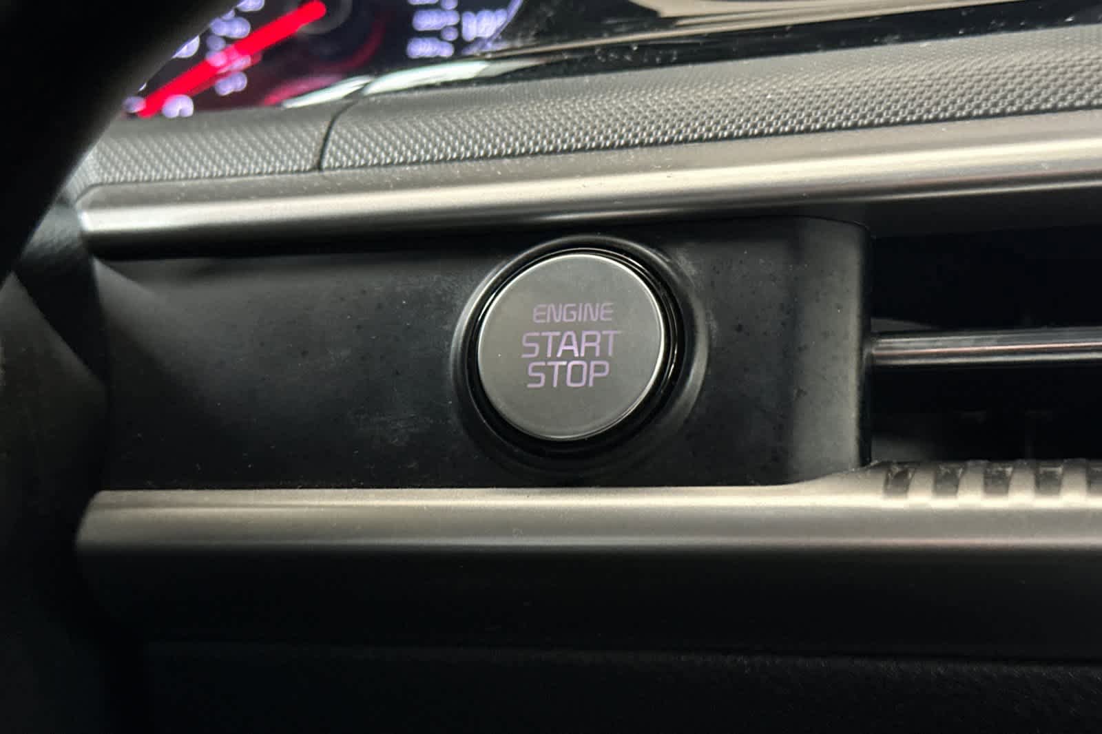 Used 2022 Kia K5 GT-Line FWD image 23