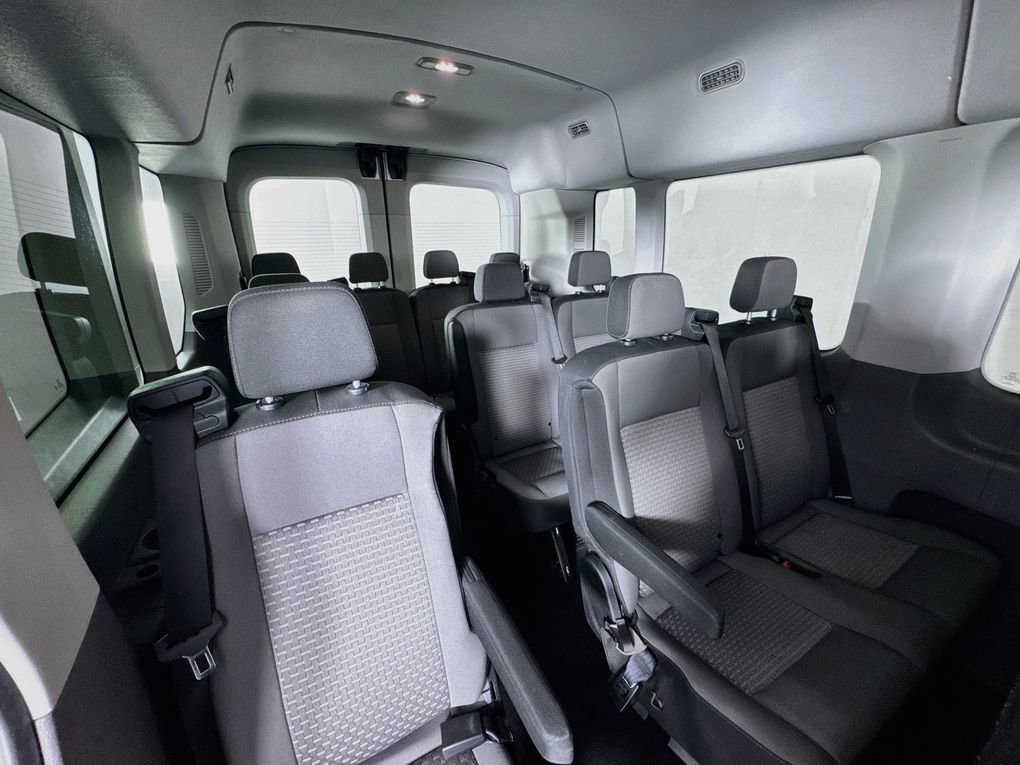 Used 2023 Ford Transit 350 XLT RWD image 26