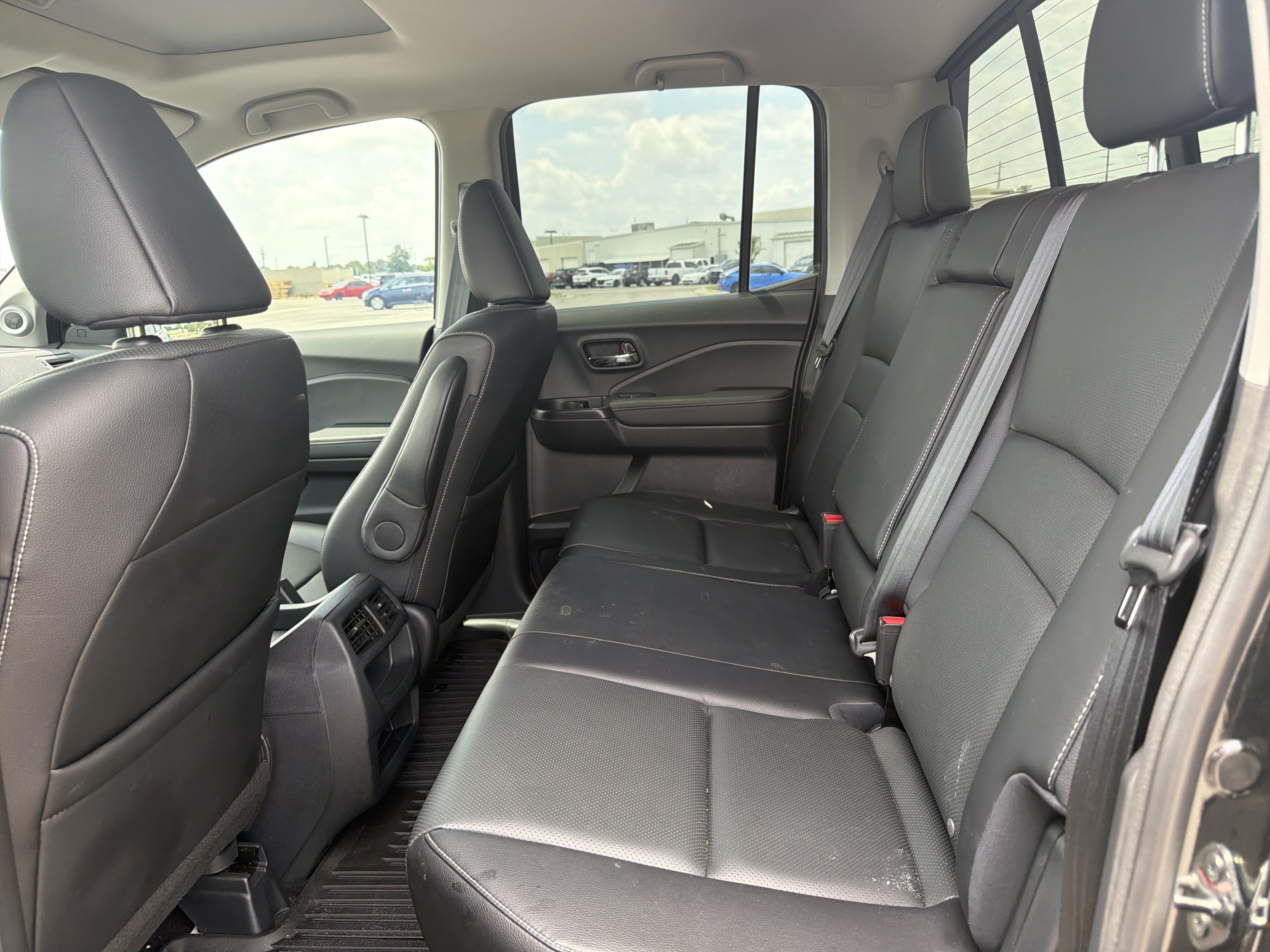 Certified 2023 Honda Ridgeline RTL image 3