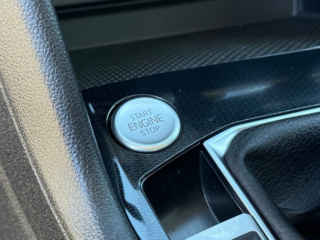 New 2026 Volkswagen Taos S image 20