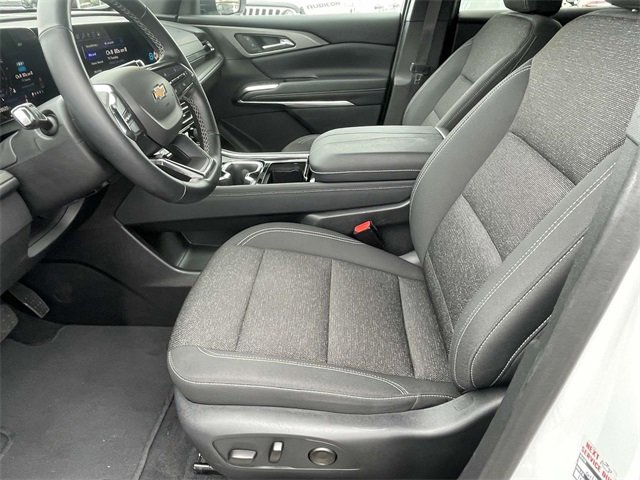 Certified 2024 Chevrolet Traverse LT image 14