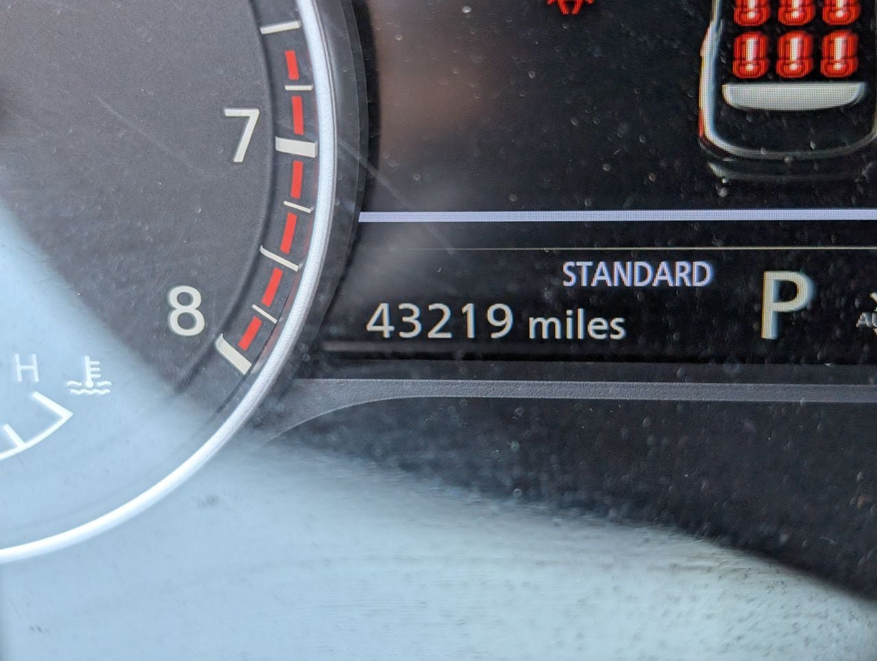 Used 2023 Nissan Pathfinder SV FWD image 13