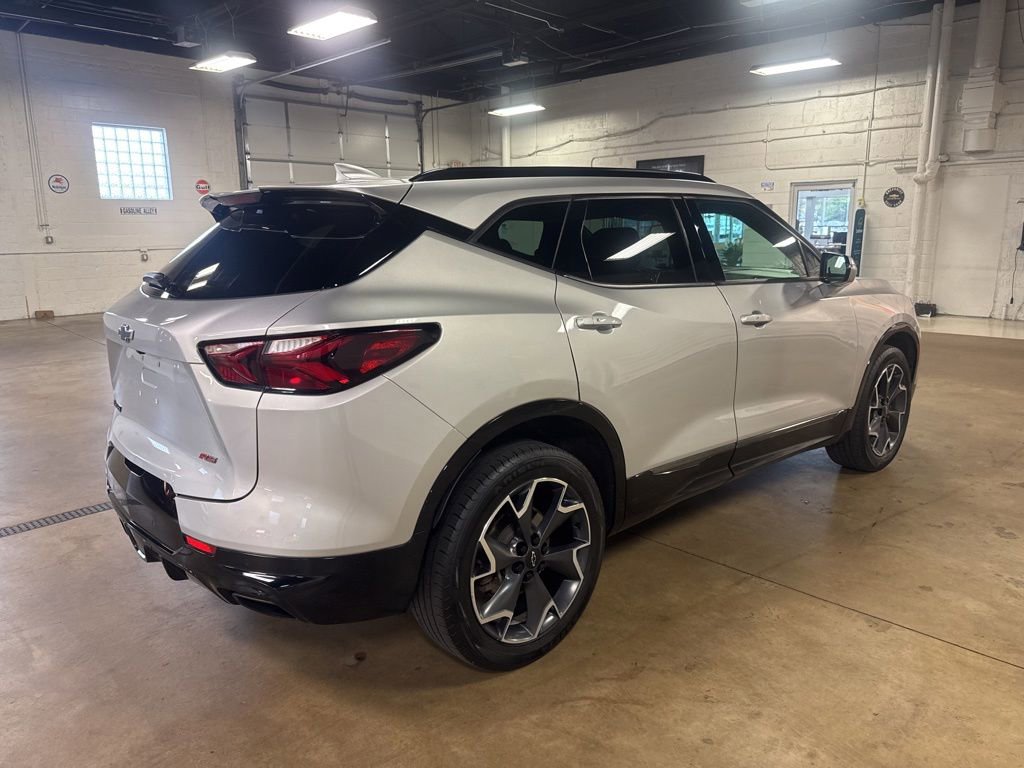 Used 2022 Chevrolet Blazer RS FWD image 3