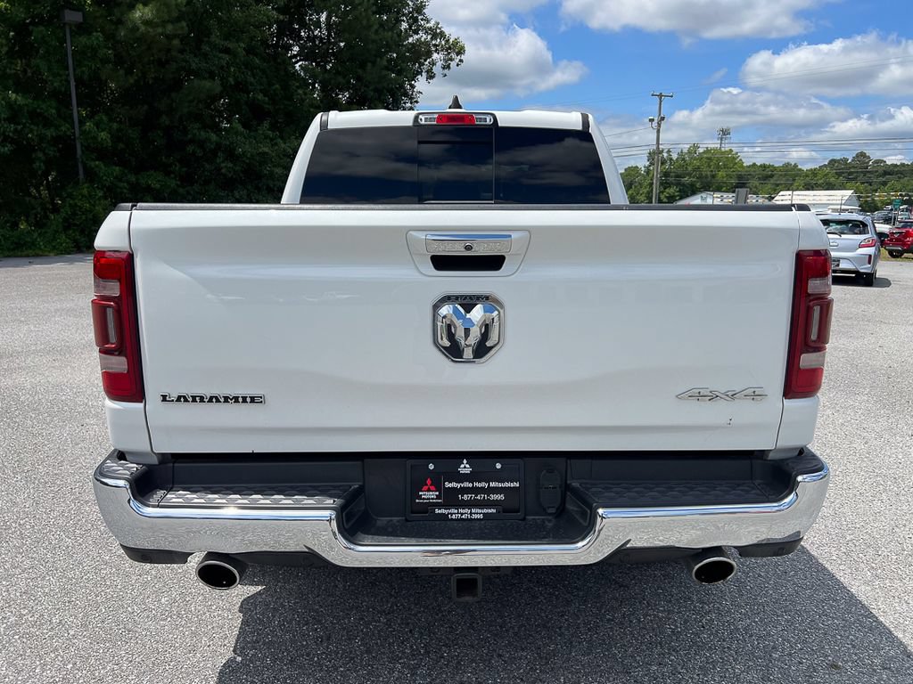 Used 2022 RAM 1500 Laramie AWD/4WD image 4