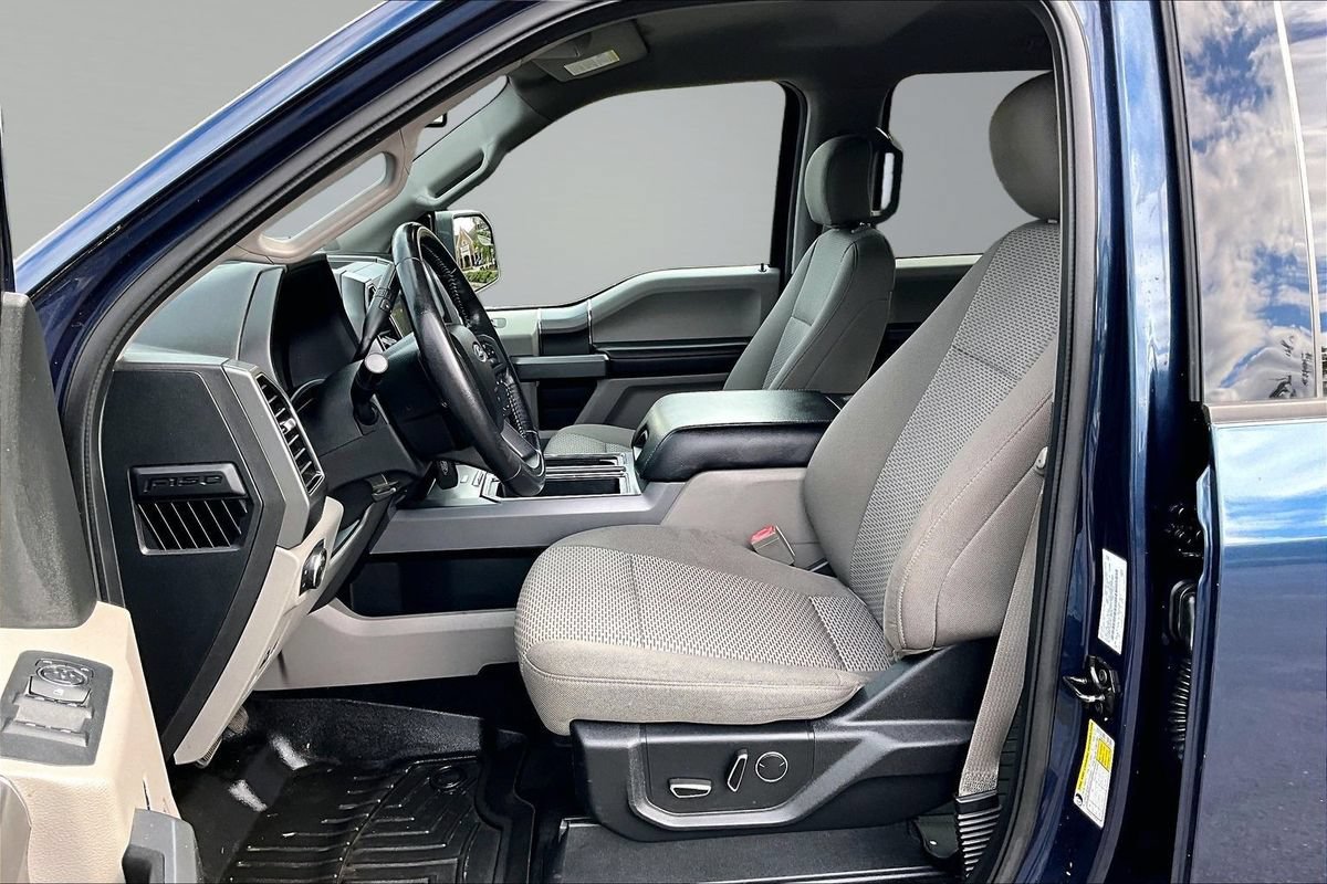 Used 2018 Ford F150 XLT w/ Equipment Group 302A Luxury AWD/4WD image 10