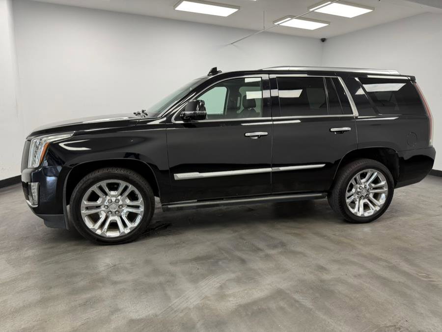 Used 2015 Cadillac Escalade Premium image 3