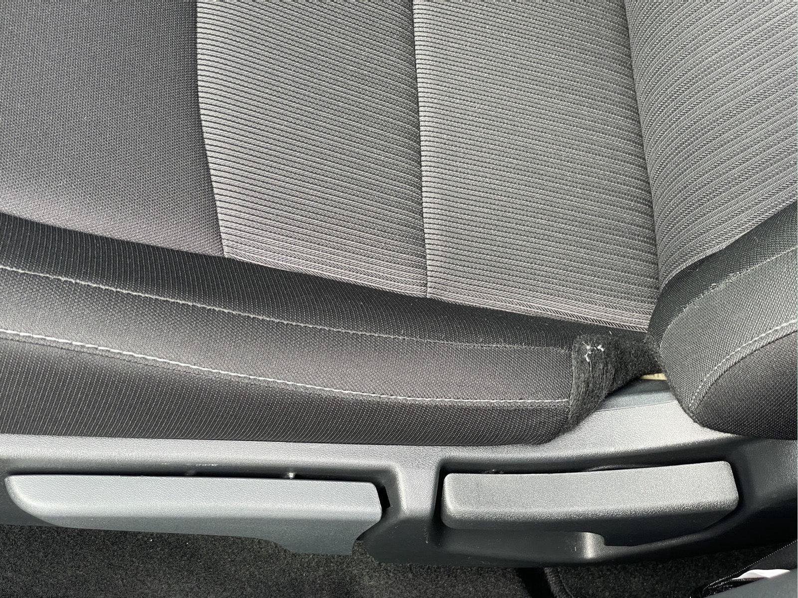 Used 2025 Nissan Sentra SV w/ All-Weather Package FWD image 23