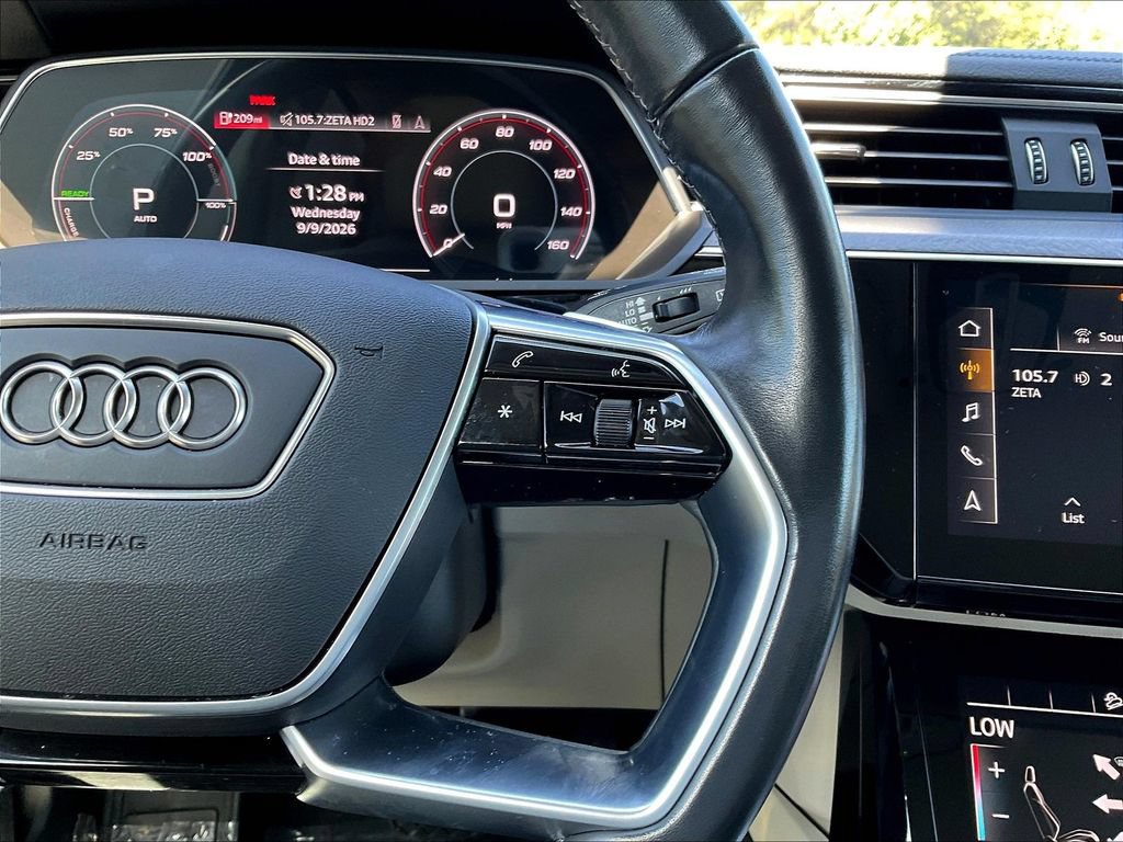 Used 2024 Audi Q8 e-tron Premium AWD/4WD image 12