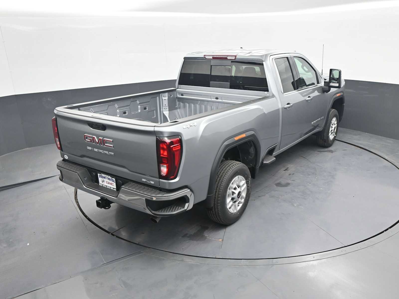 New 2026 GMC Sierra 2500 SLE w/ Preferred Package AWD/4WD image 33