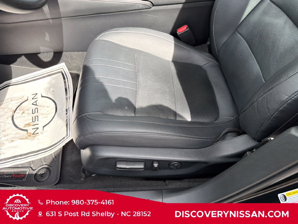 Used 2020 Honda Accord Touring image 13