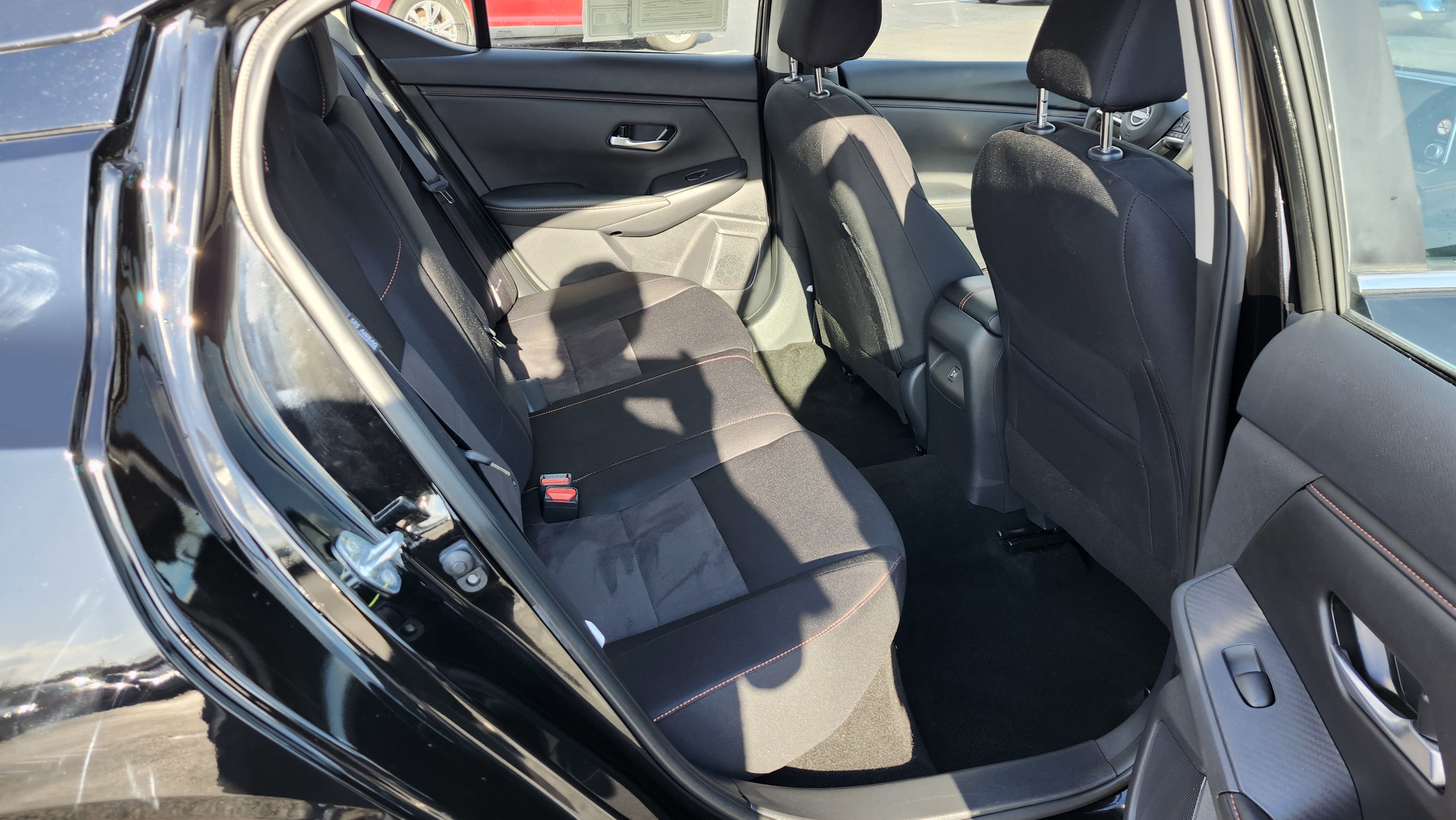 Used 2025 Nissan Sentra SR image 14