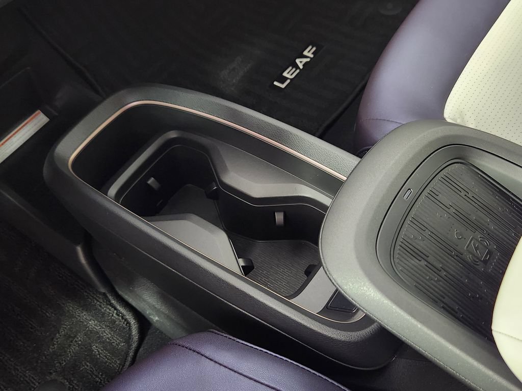 New 2026 Nissan Leaf SV+ w/ Floor Mat Package (SV+) FWD image 22