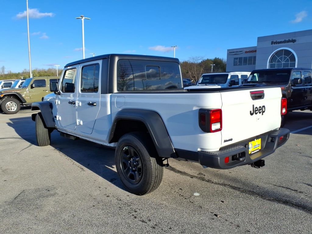 New 2026 Jeep Gladiator Sport image 5