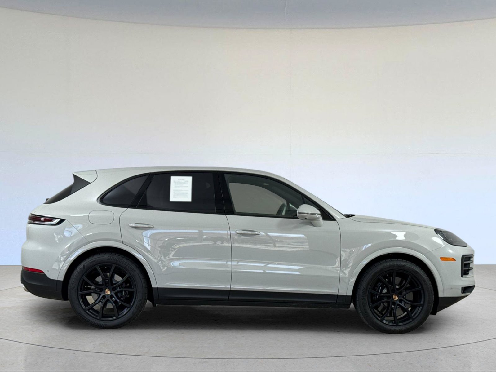 Used 2026 Porsche Cayenne S AWD/4WD image 9