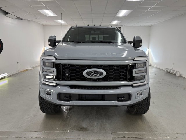 Used 2026 Ford F450 Lariat image 2