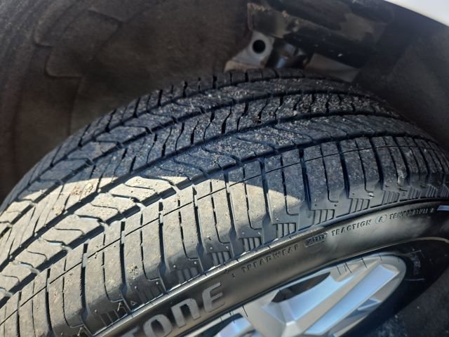 Used 2023 Chevrolet Equinox LS w/ LS Convenience Package image 28