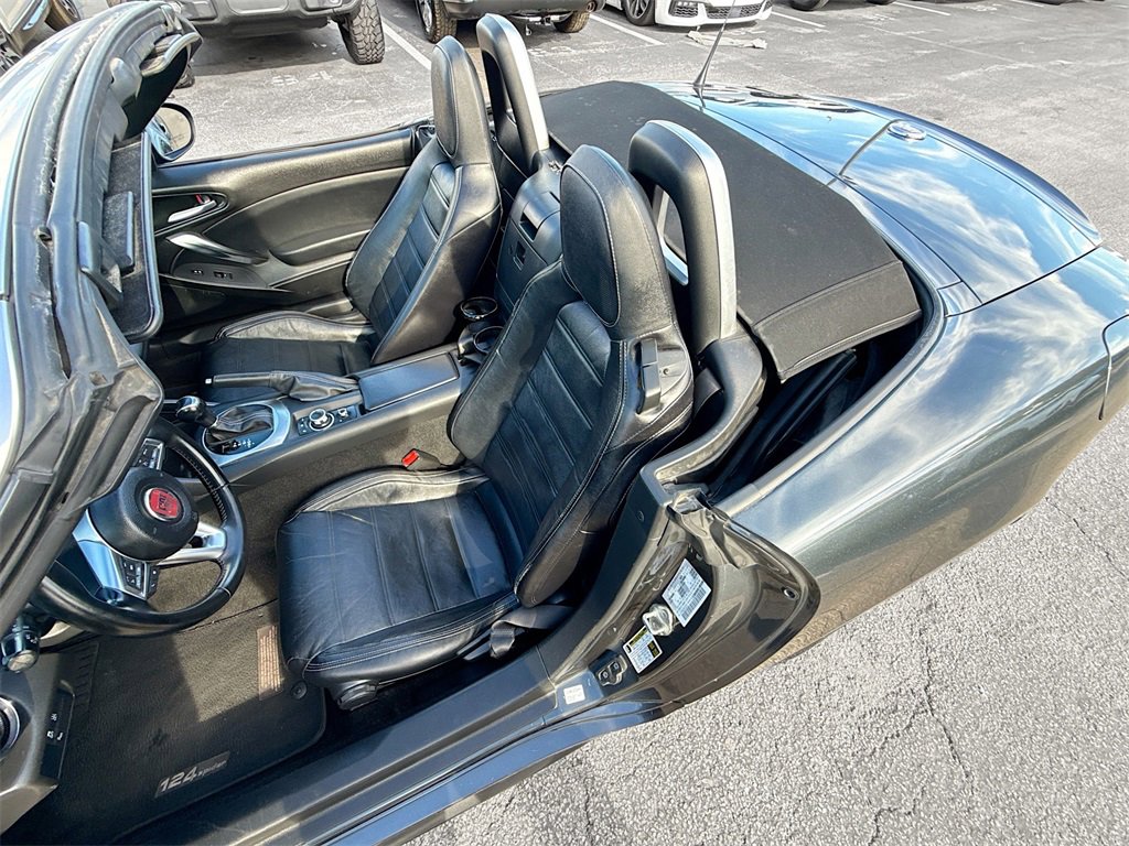 Used 2017 FIAT 124 Spider Lusso image 25