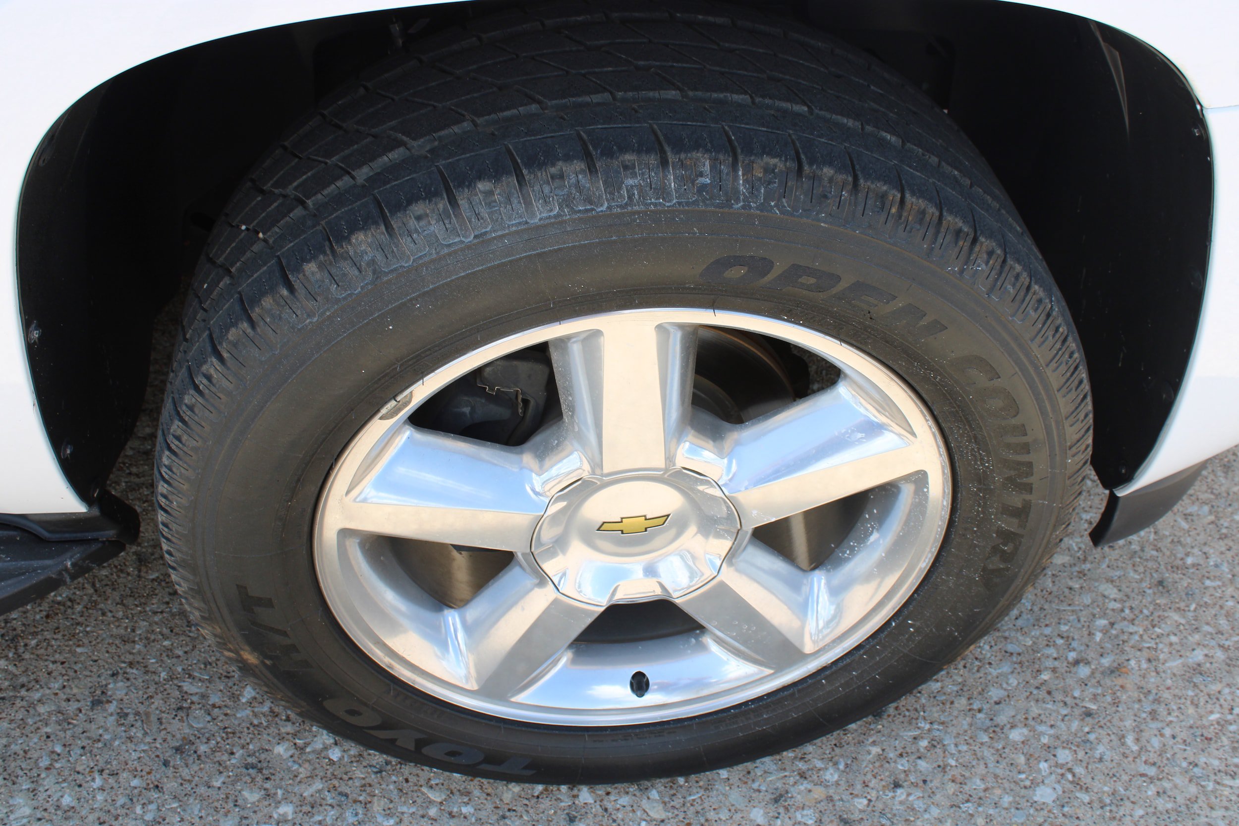 Used 2010 Chevrolet Tahoe LTZ RWD image 15