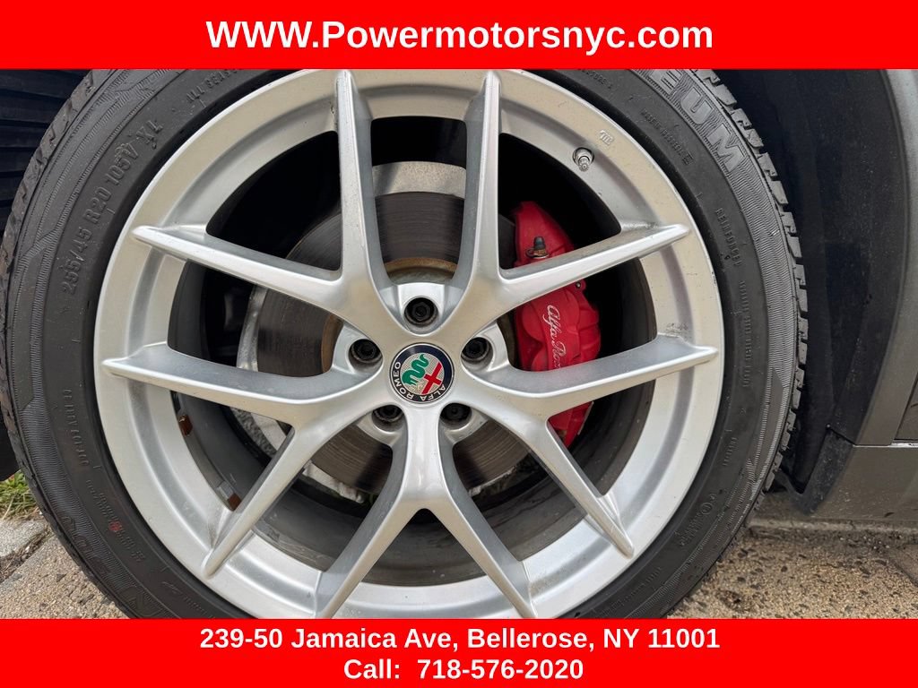 Used 2019 Alfa Romeo Stelvio Ti Sport w/ Quick Order Package 22S Sport AWD/4WD image 19