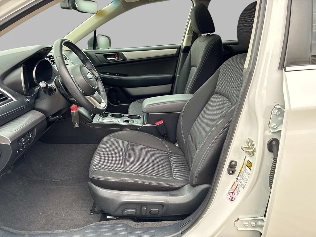 Used 2019 Subaru Outback 2.5i Premium AWD/4WD image 22