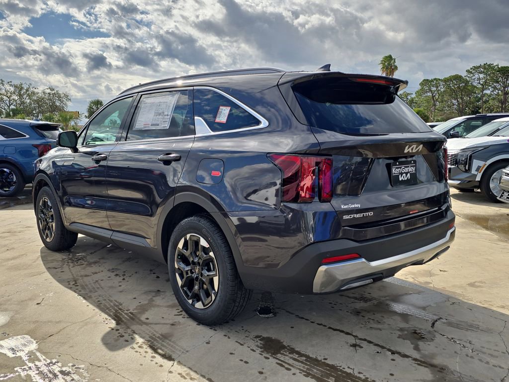 New 2026 Kia Sorento S image 6