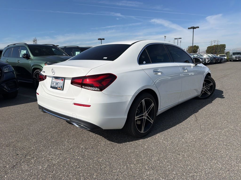 Used 2022 Mercedes-Benz A 220 image 4