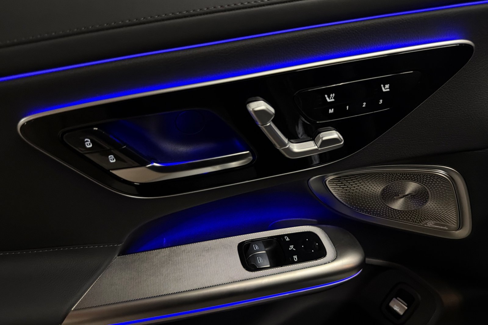 New 2026 Mercedes-Benz CLE 300 4MATIC Coupe image 10