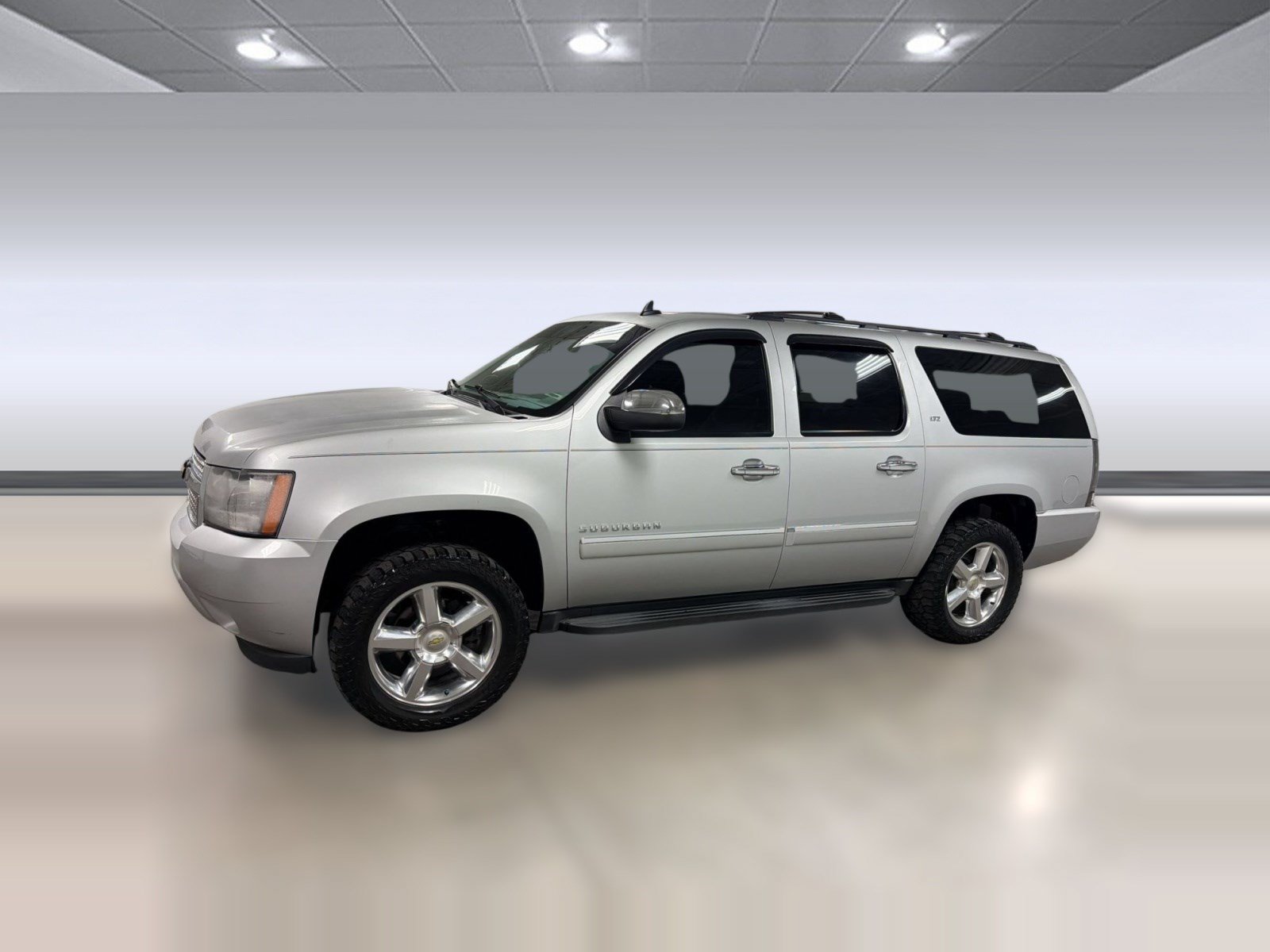 Used 2013 Chevrolet Suburban LTZ AWD/4WD image 25