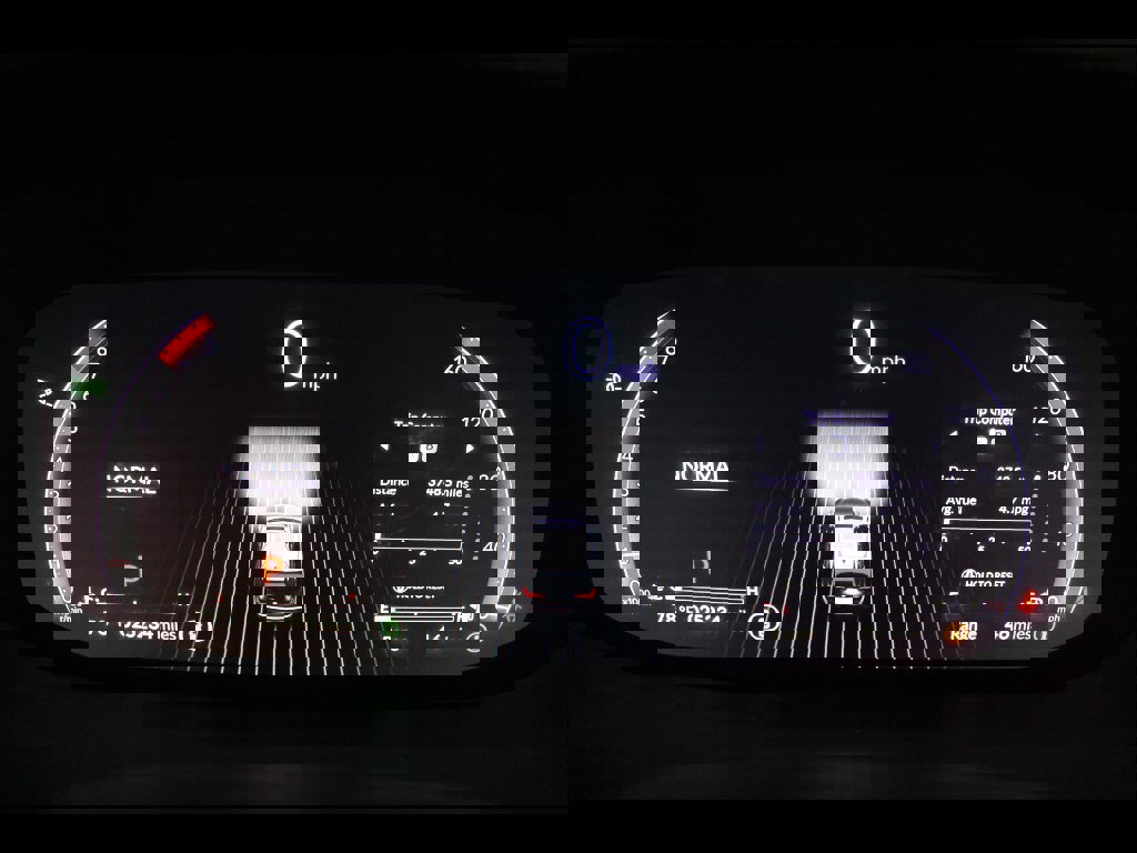 Used 2023 Acura MDX A-Spec image 32