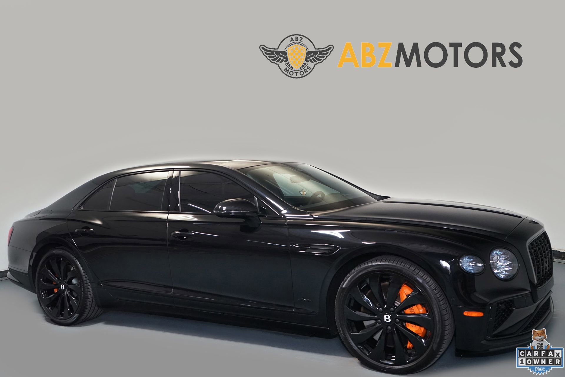 Used 2026 Bentley Flying Spur Azure image 1