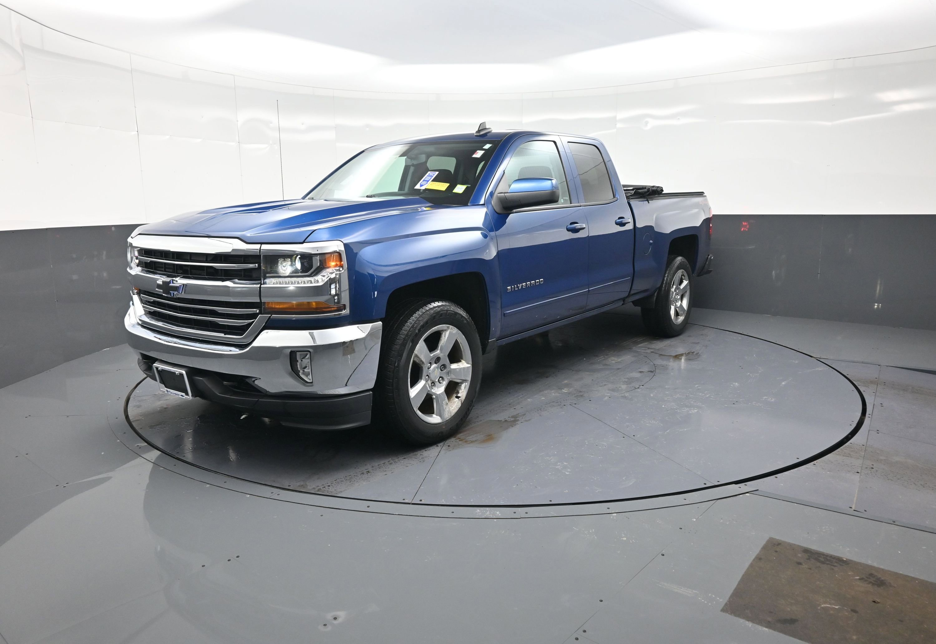 Used 2017 Chevrolet Silverado 1500 LT w/ All Star Edition image 7