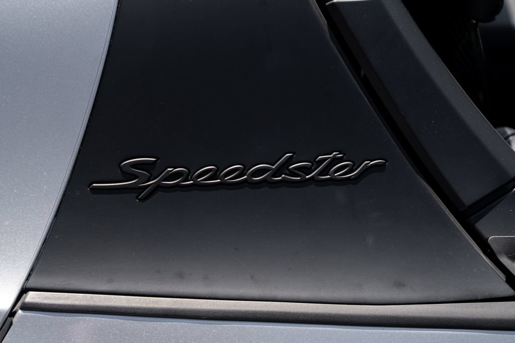 Used 2019 Porsche 911 Speedster RWD image 79