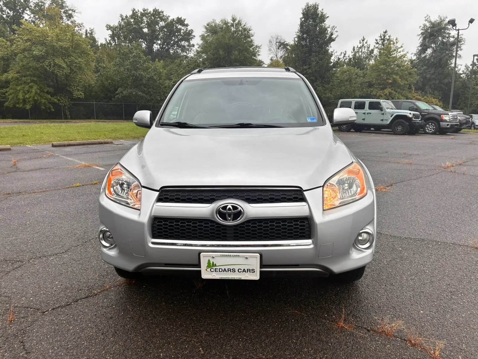Used 2011 Toyota RAV4 Limited w/ Limited Extra Value Pkg AWD/4WD image 11