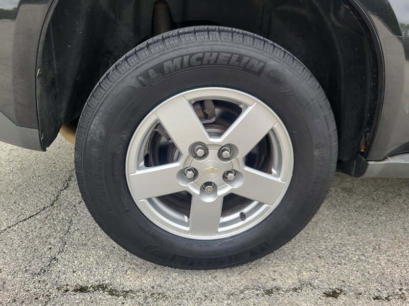 Used 2009 Chevrolet Equinox LT AWD/4WD image 31