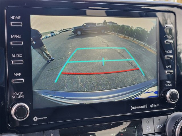 Used 2022 Toyota Highlander XLE image 22