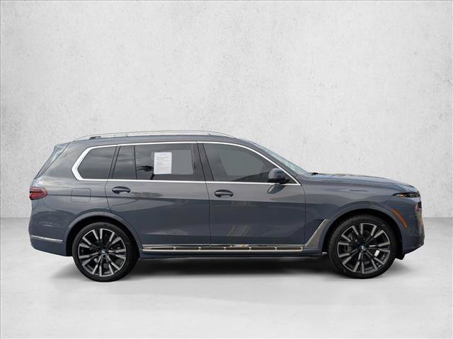 Used 2024 BMW X7 xDrive40i w/ Parking Assistance Package AWD/4WD image 4